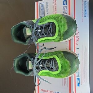 Merrell size 10.5 Skyfire trail shoes hiking shoes black and green